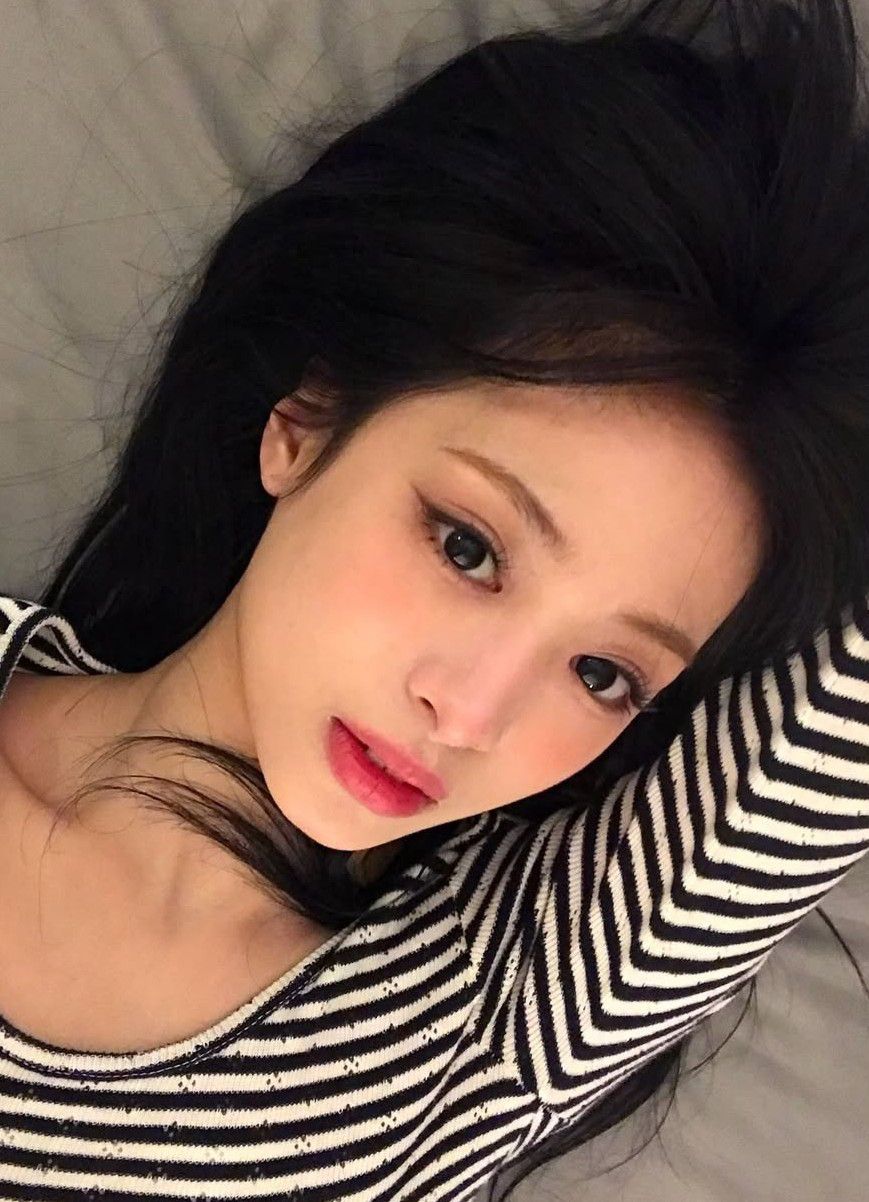 Behind-the-scenes cut of Ahyeon (BABYMONSTER)