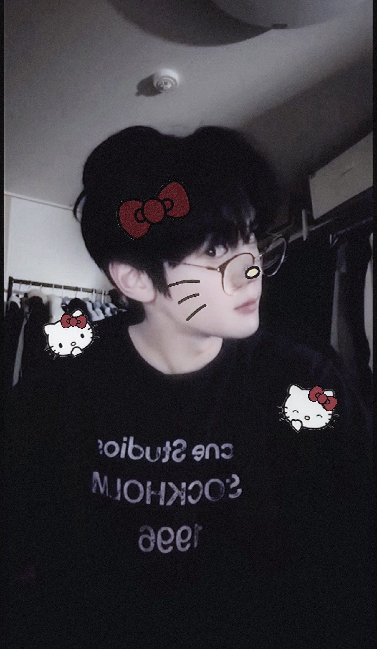 Fandom-recommended wallpaper image of Kim Gyuvin (ZEROBASEONE)