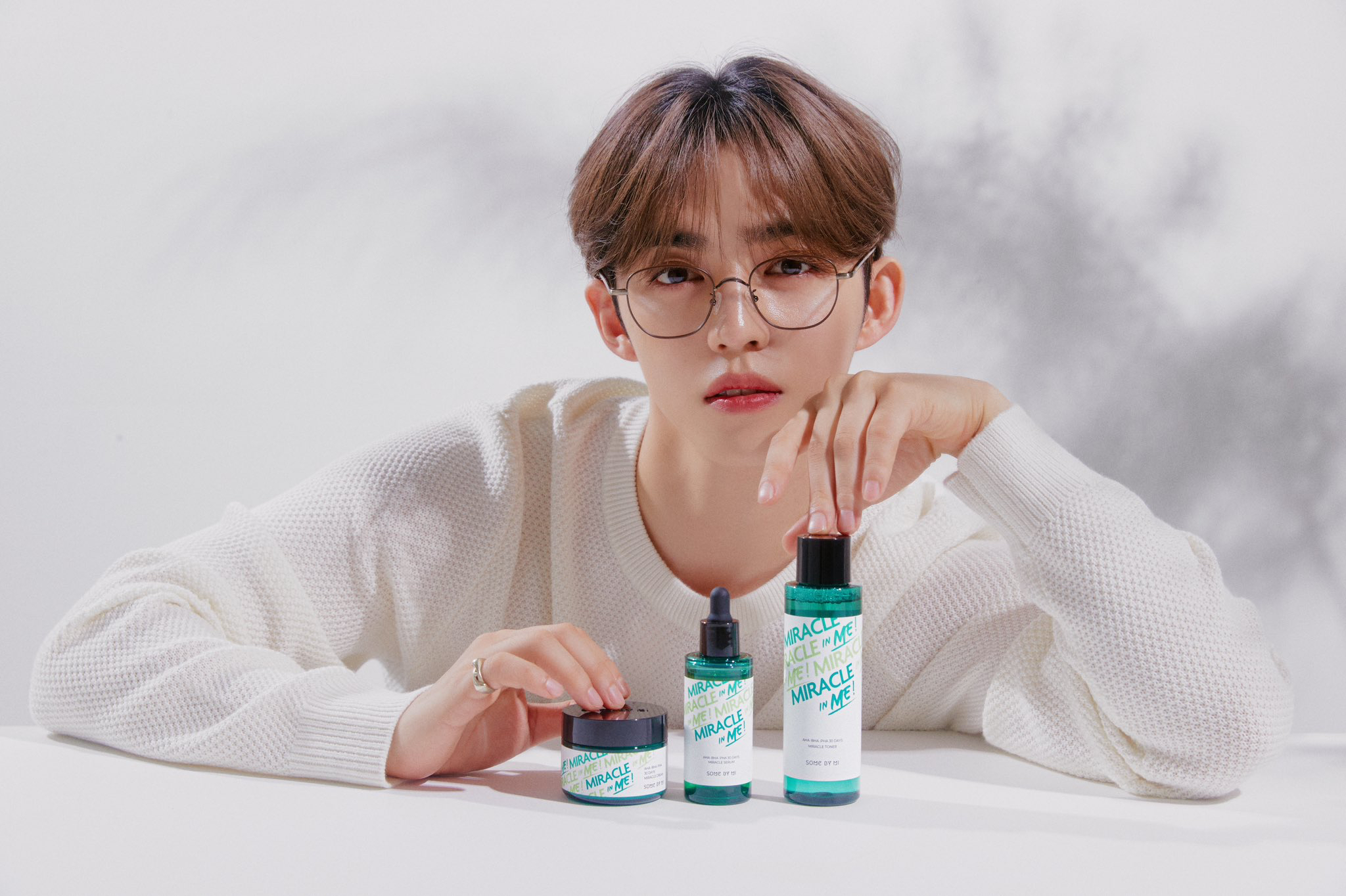 Momen yang diabadikan oleh penggemar S.Coups (SEVENTEEN)