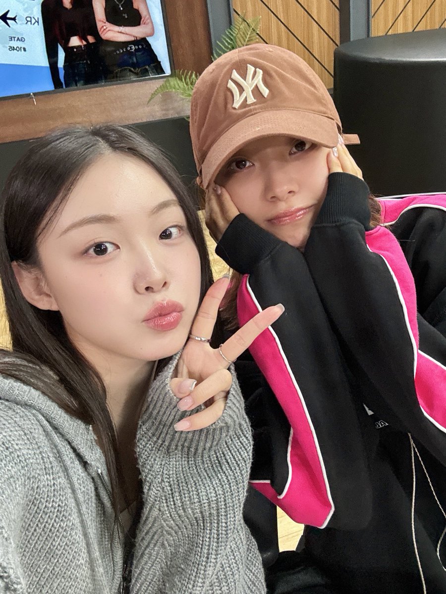 A moment captured by Billlie's fan