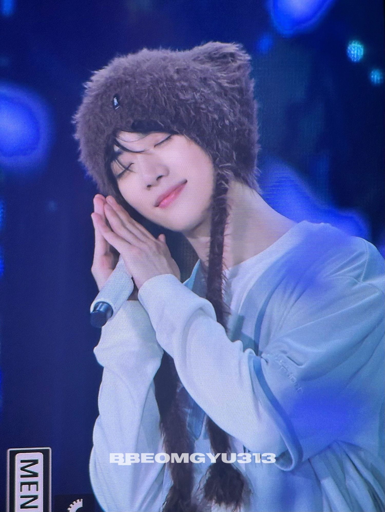 Latest photo of Beomgyu (TOMORROW X TOGETHER)