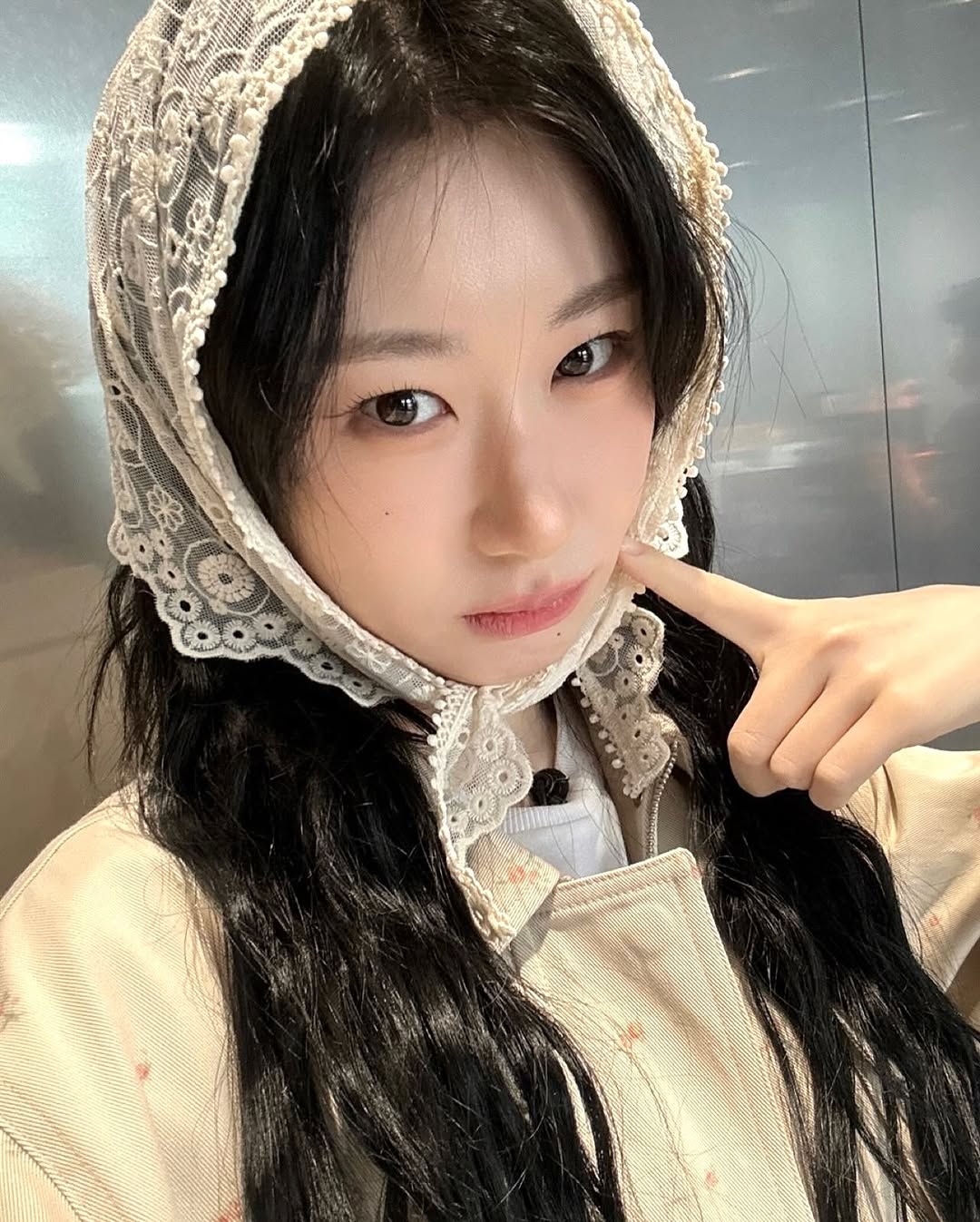 A moment captured by Chaeryeong (ITZY)'s fan