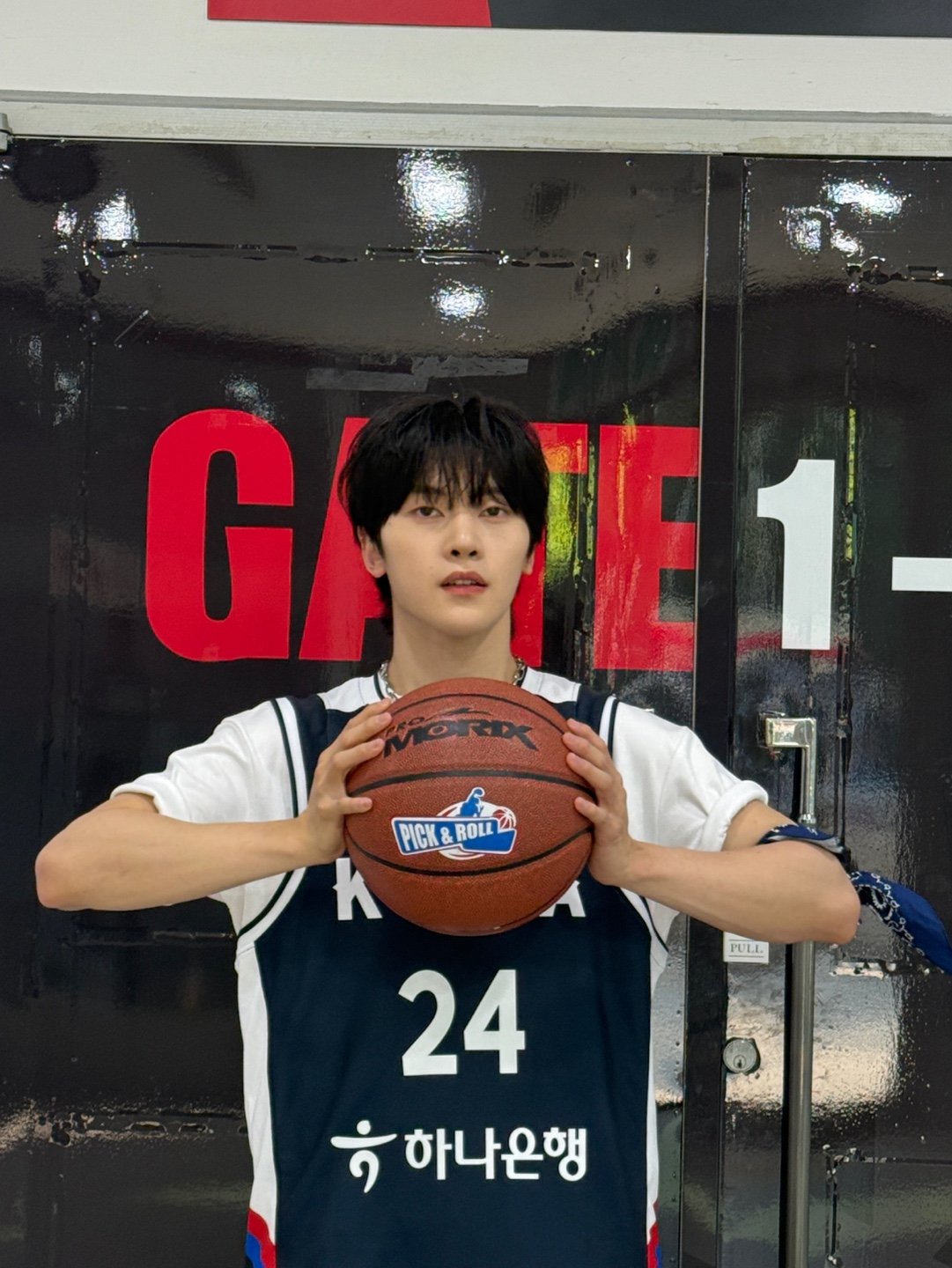 Latest photo of Seok Matthew (ZEROBASEONE)