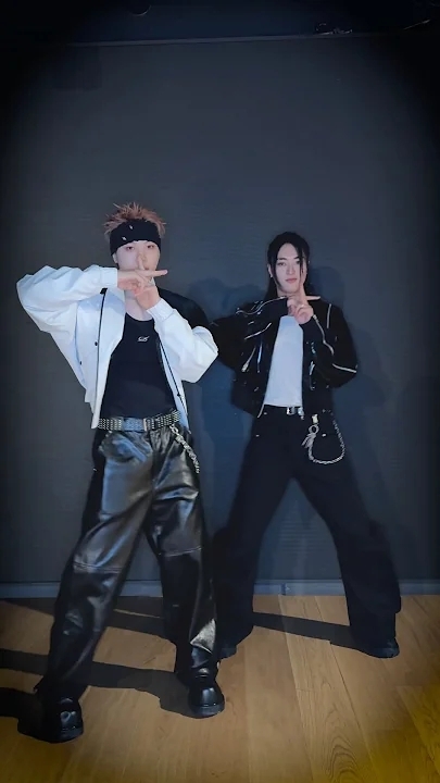 Momen yang diabadikan oleh penggemar TREASURE