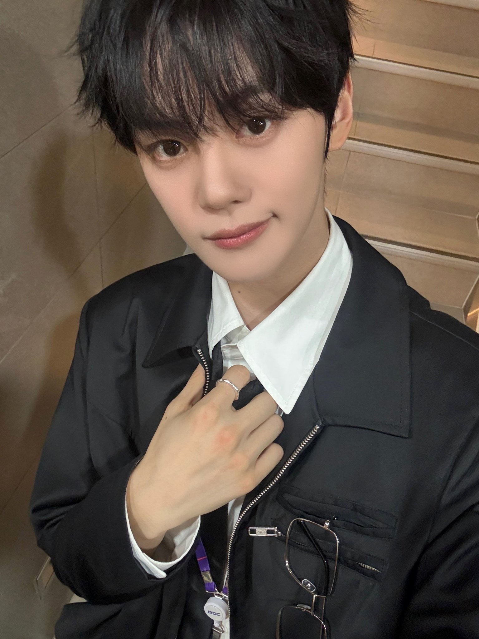 A moment captured by Kim Gyuvin (ZEROBASEONE)'s fan