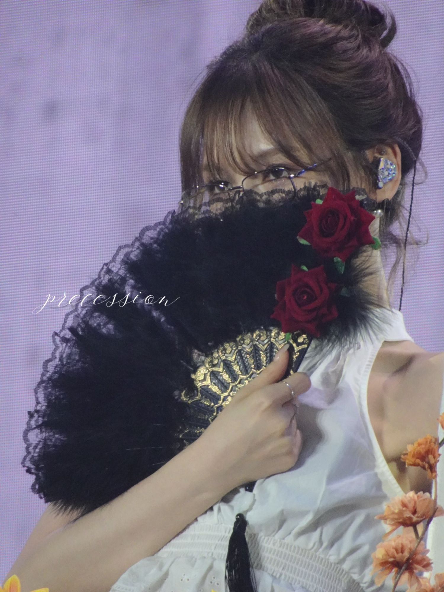 Behind-the-scenes cut of Wendy (Red Velvet)