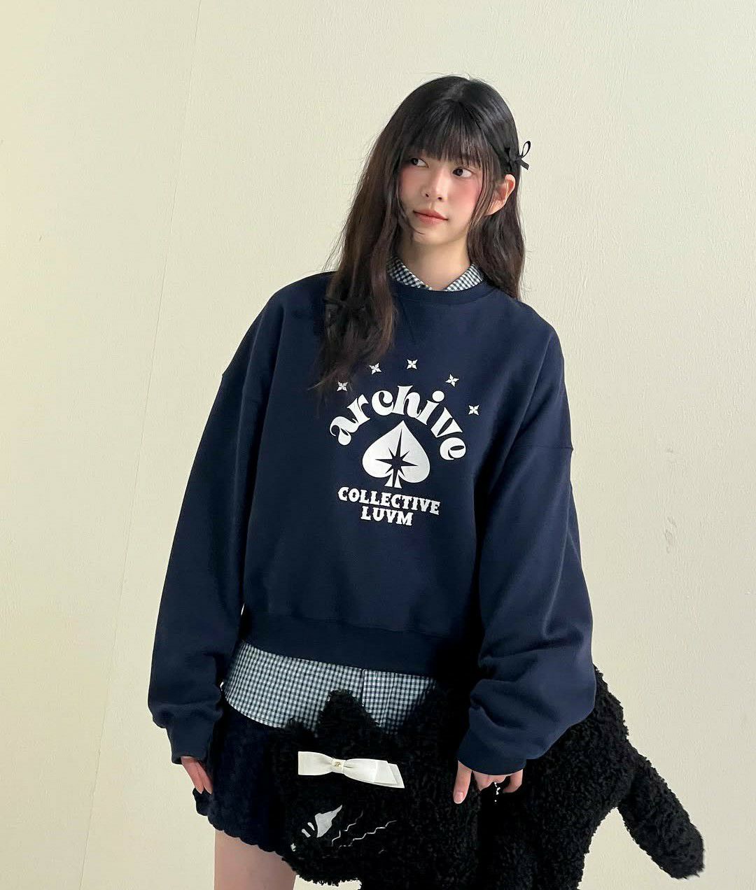 Behind-the-scenes cut of Kim Minju