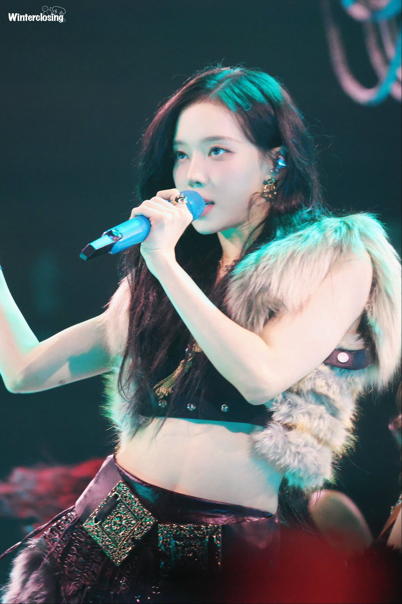 Latest photo of Winter (aespa)