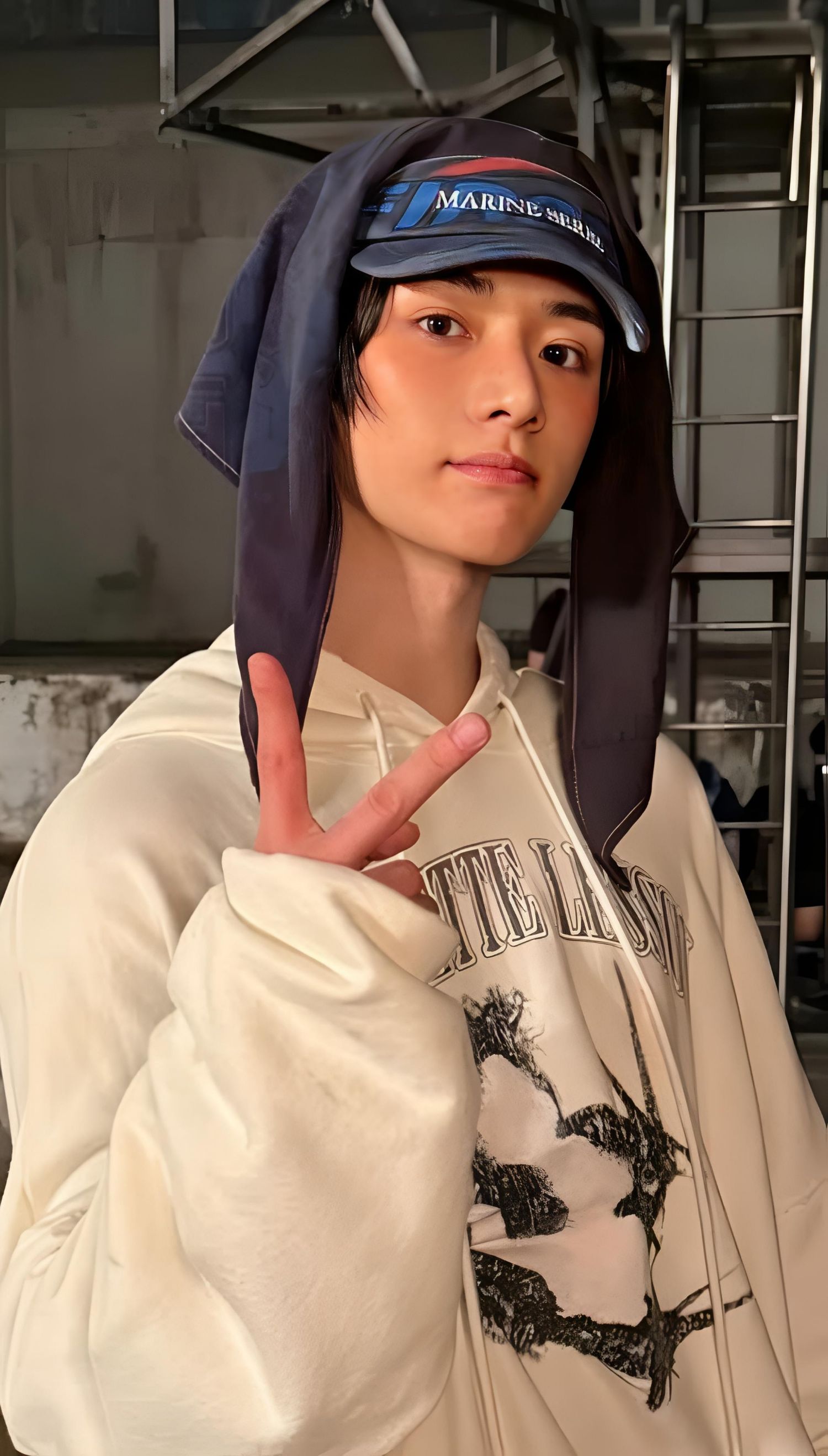 Behind-the-scenes cut of Beomgyu (TOMORROW X TOGETHER)