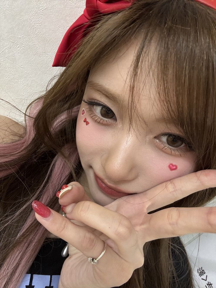 Recent activity shot of Leeseo (IVE)