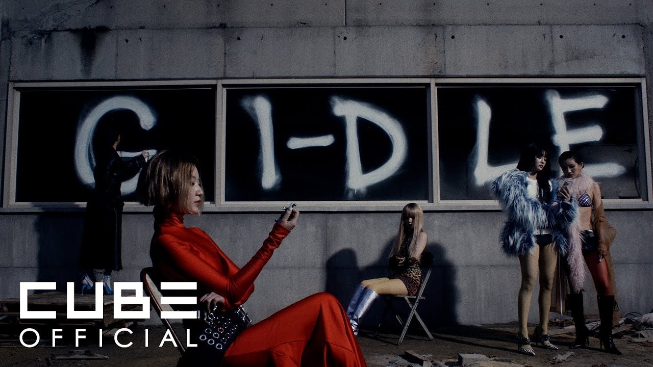 Behind-the-scenes cut of i-dle