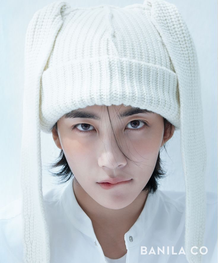 Behind-the-scenes cut of Jeonghan (SEVENTEEN)