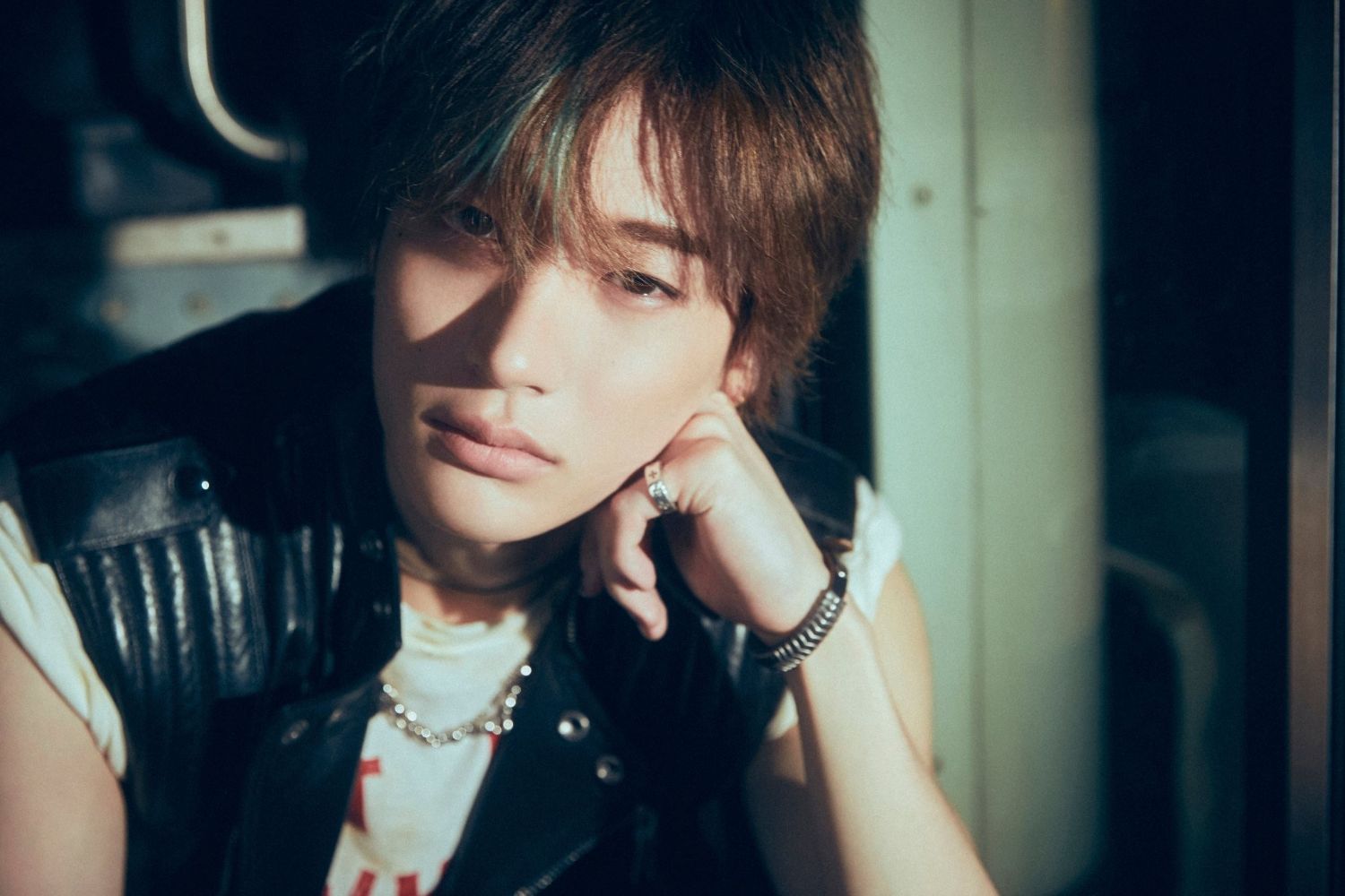 Recent activity shot of Anton (RIIZE)