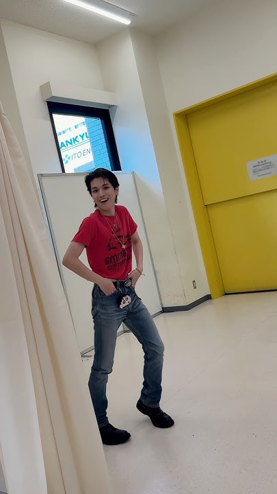 Behind-the-scenes cut of Taesan (BOYNEXTDOOR)