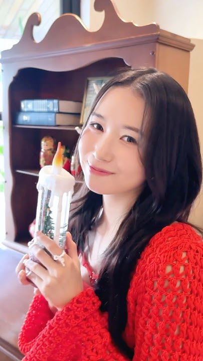 A moment captured by Kasahara Momona (ME:I)'s fan