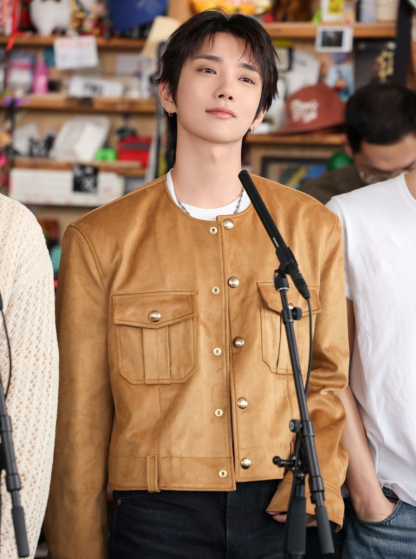 A moment captured by Joshua (SEVENTEEN)'s fan