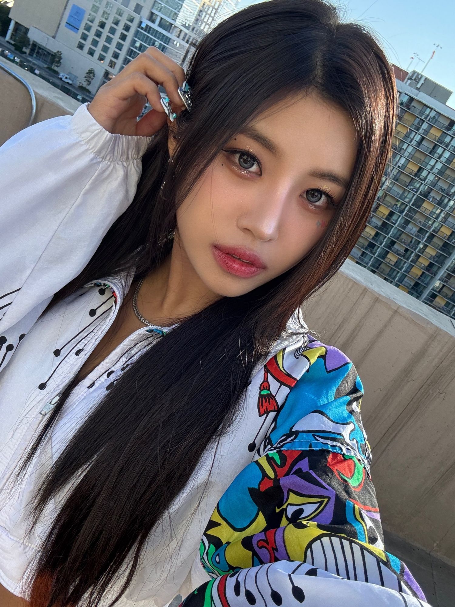 Latest photo of E.Sha (X:IN)