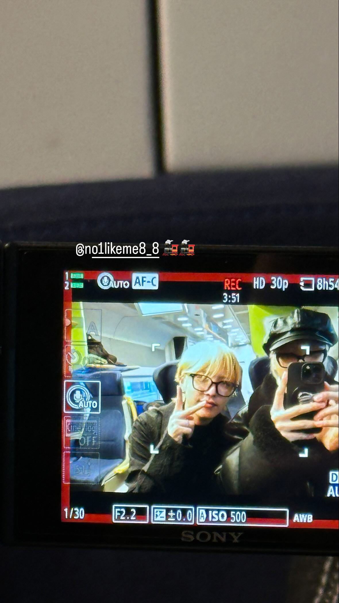 Today's most popular wallpaper in the ATEEZ community