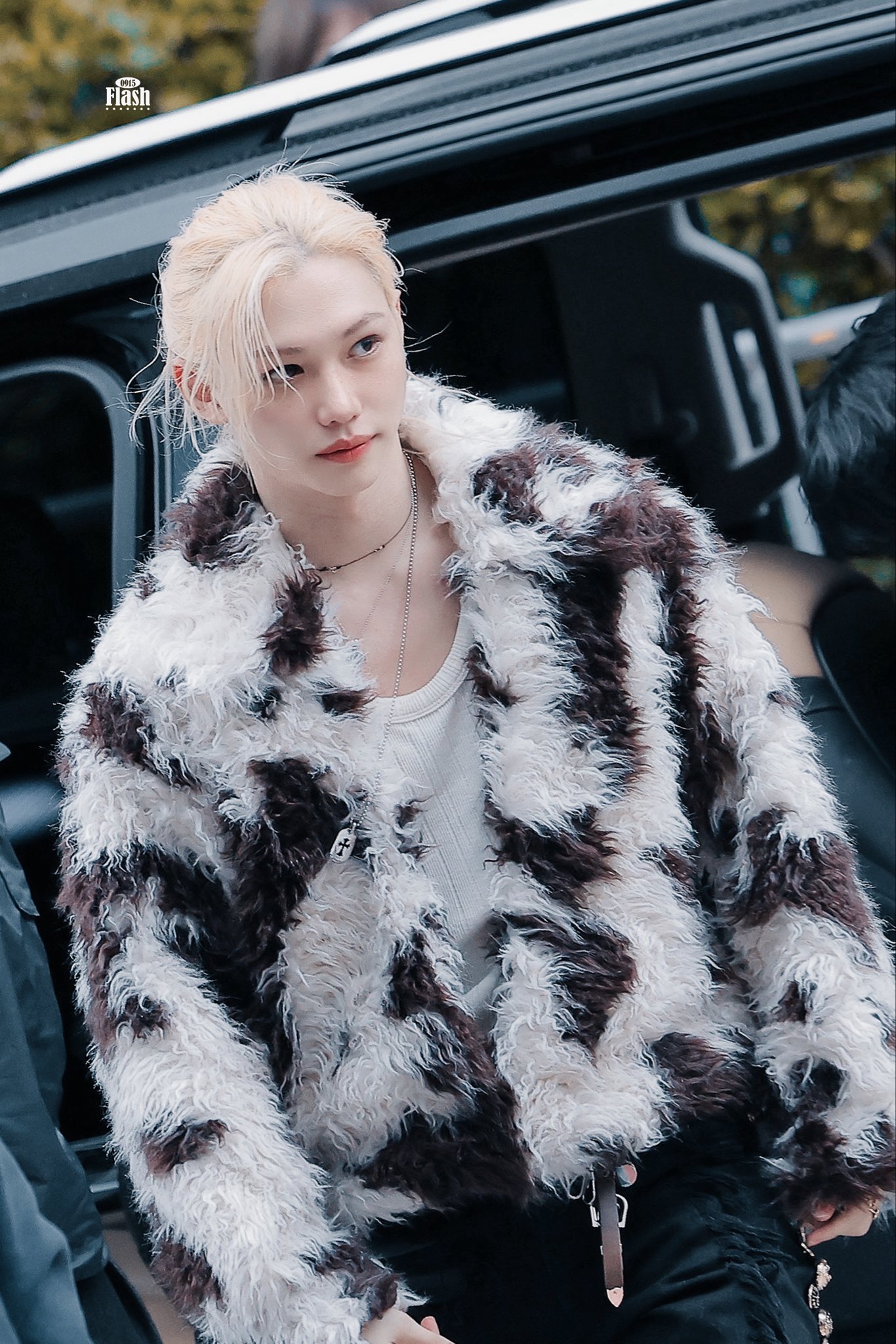 Latest photo of Felix (Stray Kids)