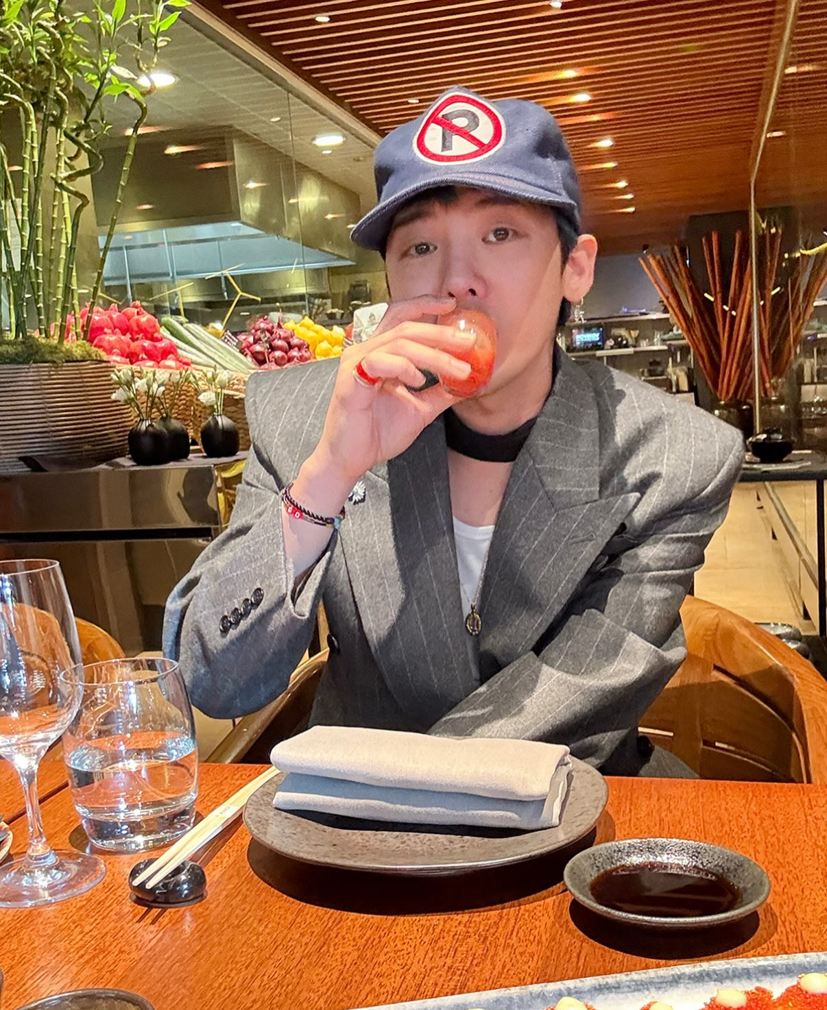 Behind-the-scenes cut of G-DRAGON (BIGBANG)