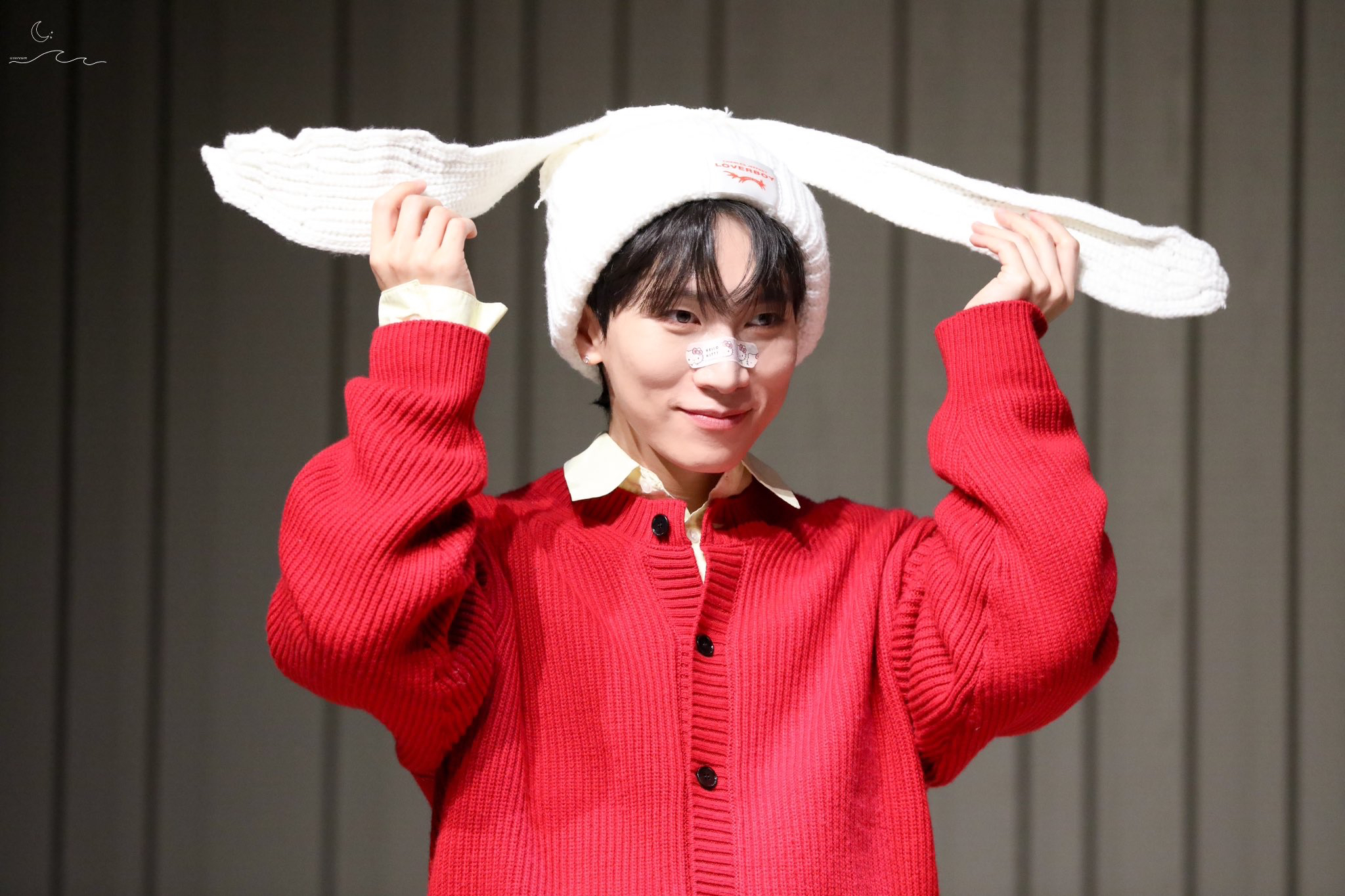 Recent activity shot of Seo Eunkwang (BTOB)