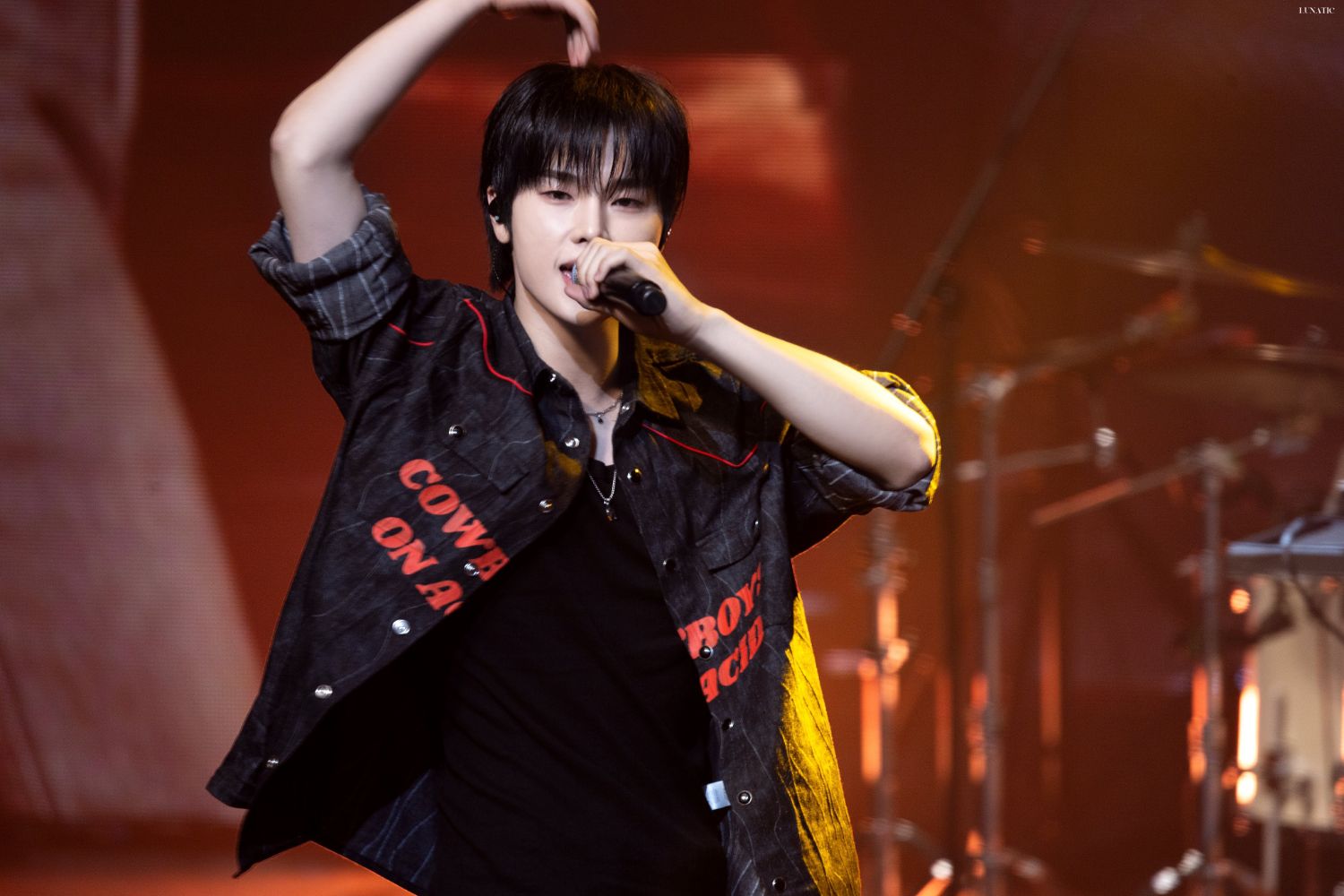 Behind-the-scenes cut of Jungsu (Xdinary Heroes)