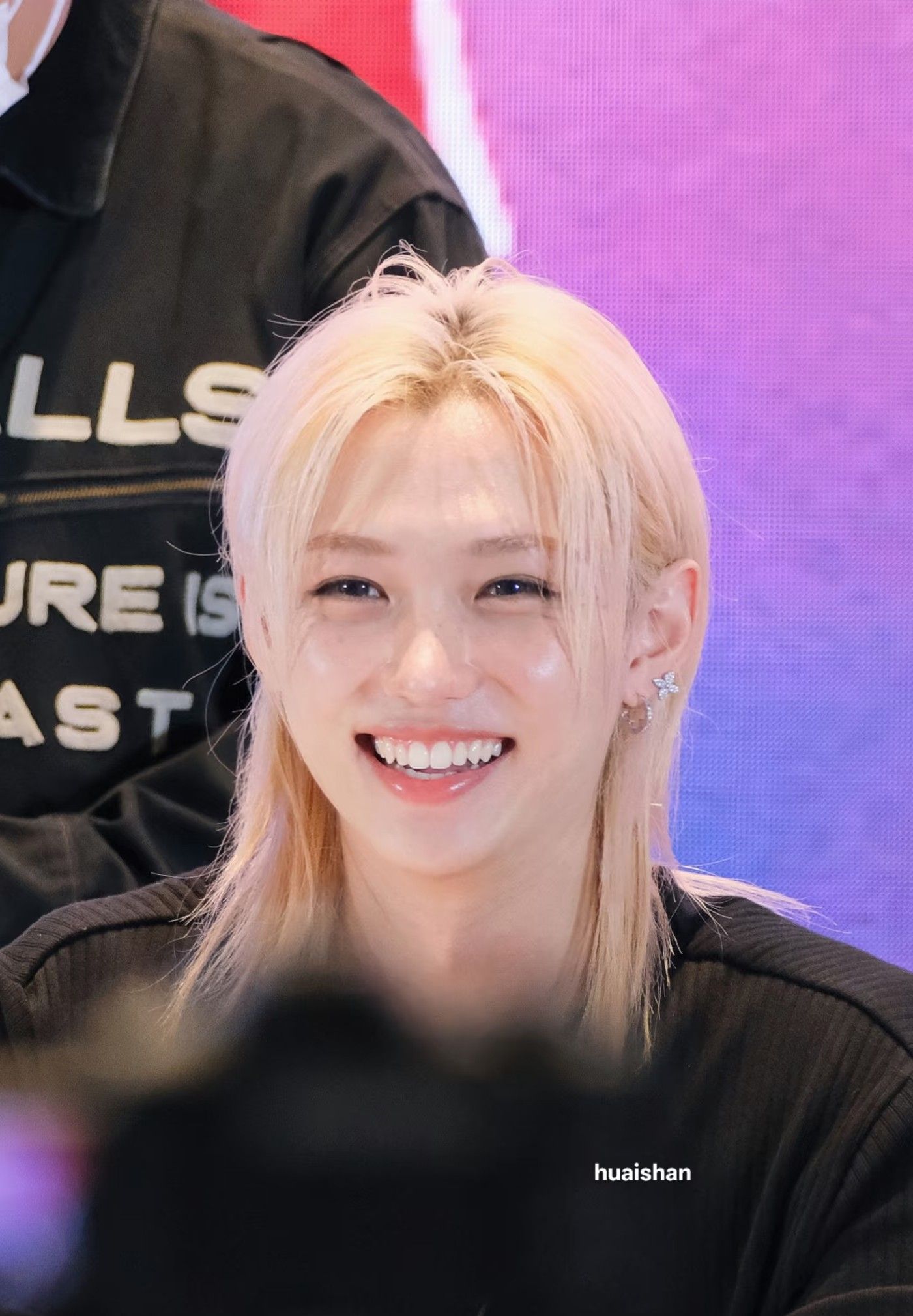 A moment captured by Felix (Stray Kids)'s fan