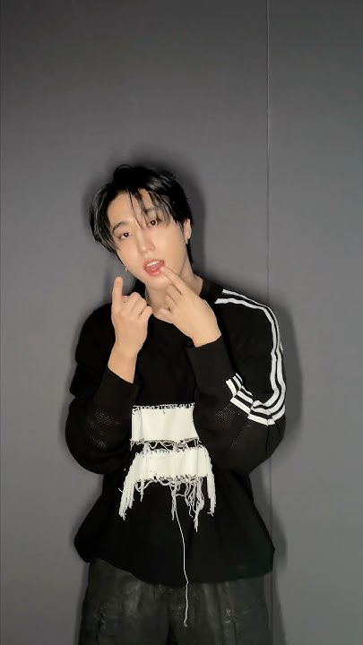 A heartfelt wallpaper shared by HAN (Stray Kids)'s fans