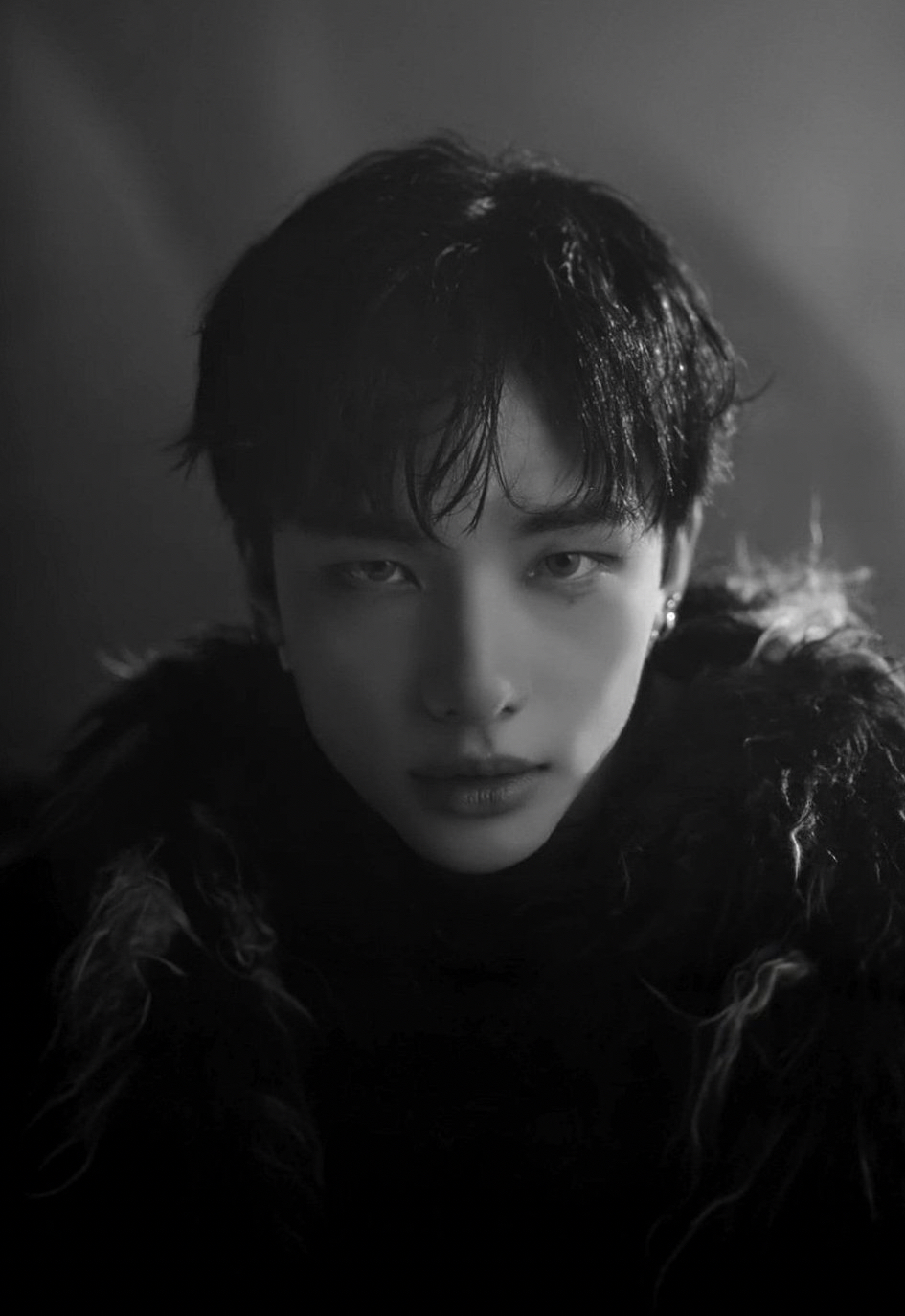Foto terbaru Hyunjin (Stray Kids)