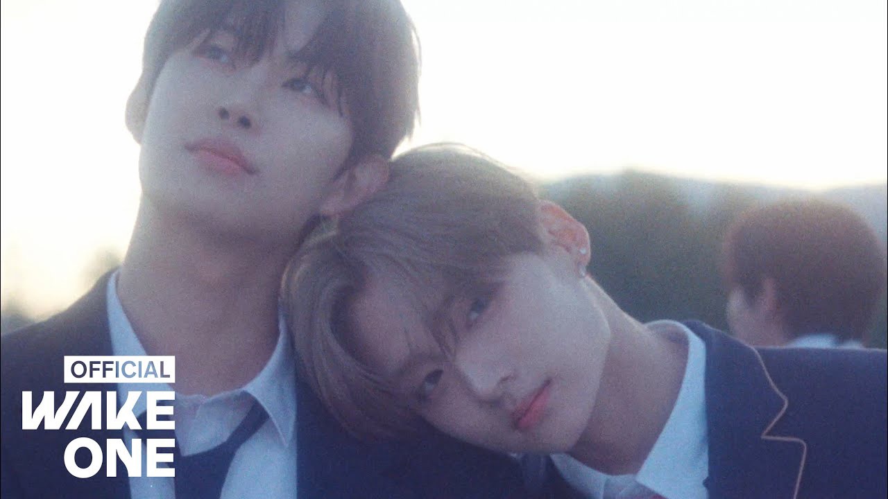 Behind-the-scenes cut of Kim Junseo (ALPHA DRIVE ONE)