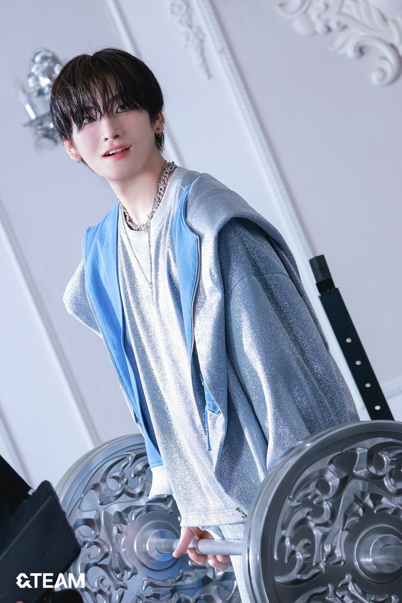 Recent activity shot of &TEAM