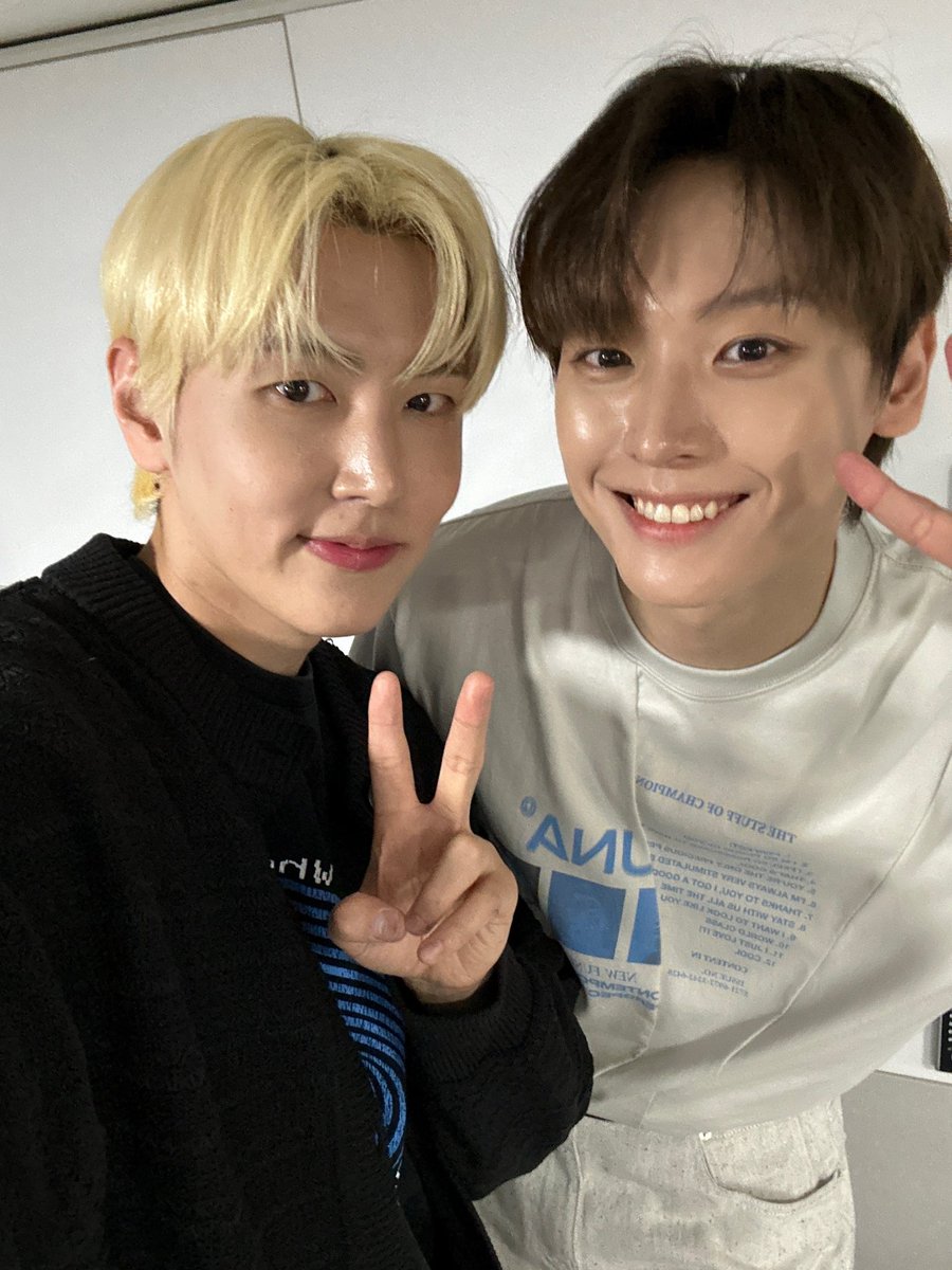 A moment captured by SF9's fan