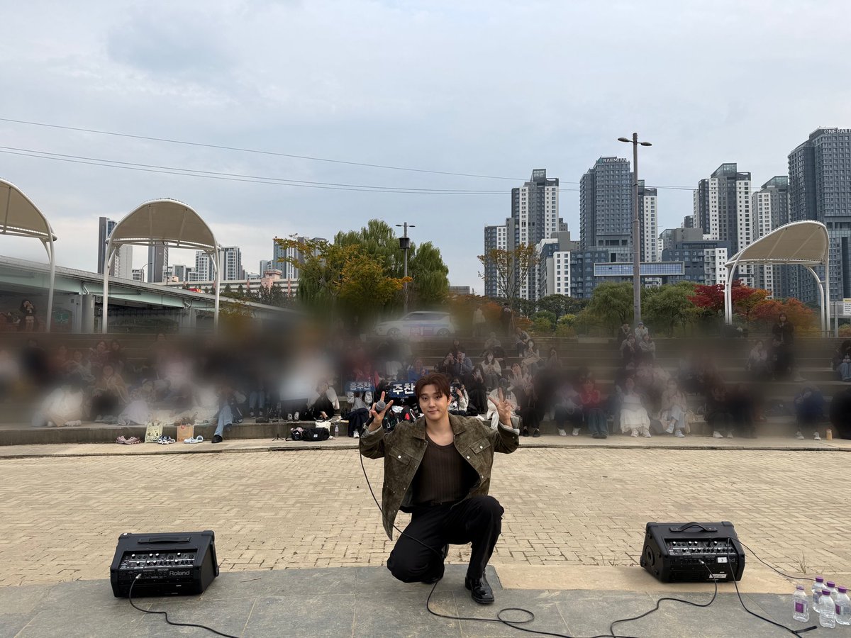 Behind-the-scenes cut of GoldenChild