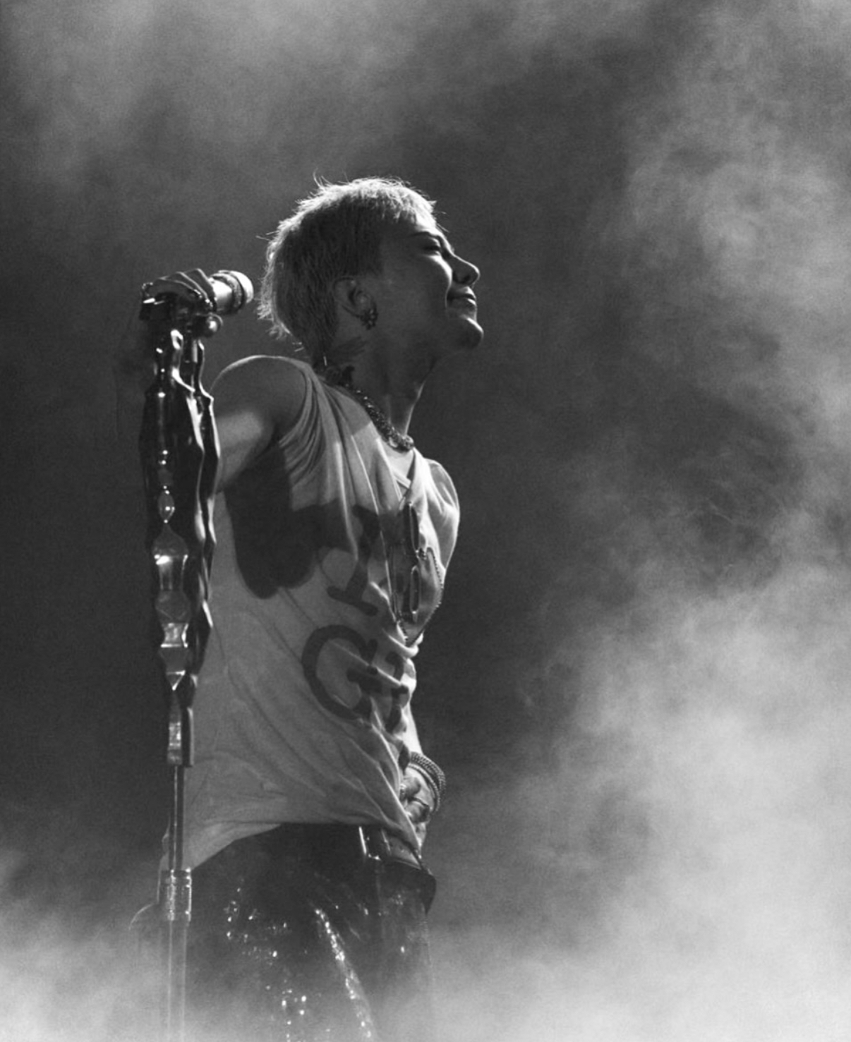 G-DRAGON (BIGBANG)の最近の活動写真