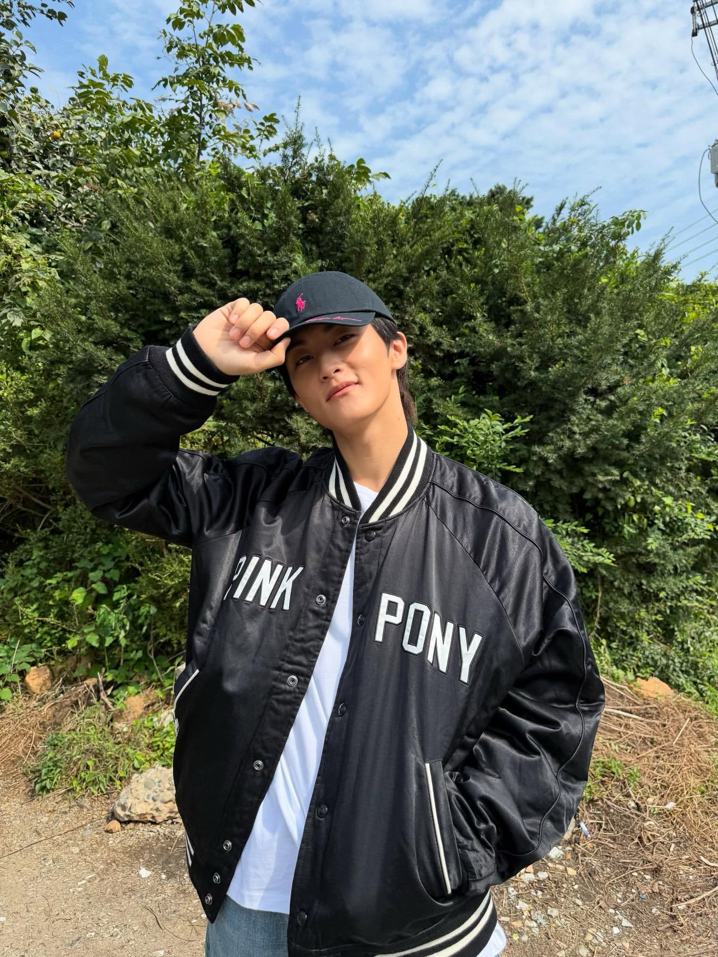 A moment captured by Mark (NCT 127, NCT DREAM)'s fan