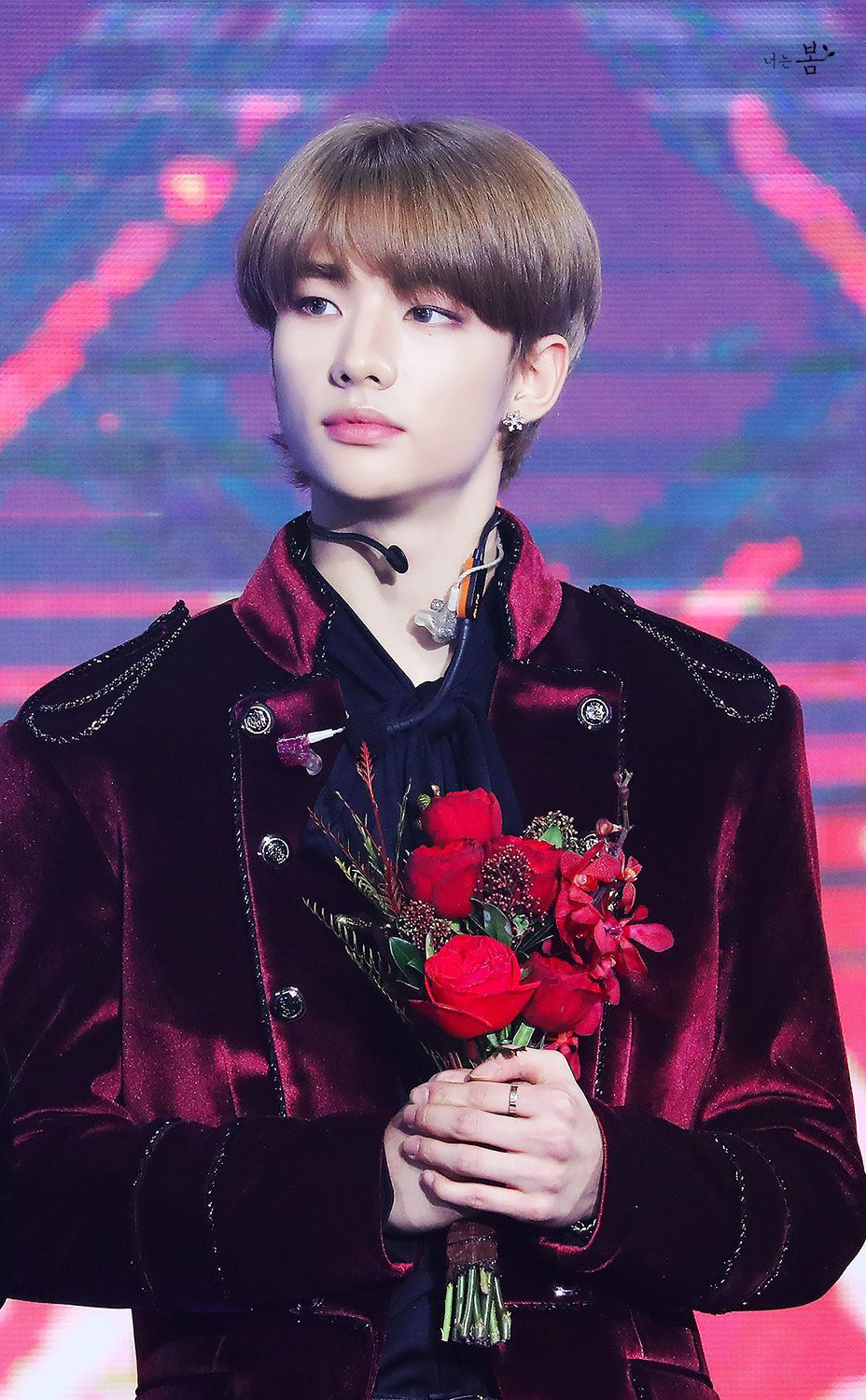 Recent activity shot of Hyunjin (Stray Kids)