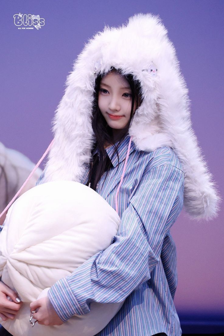 Latest photo of Wonhee (ILLIT)