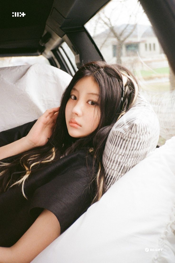 Latest photo of Wonhee (ILLIT)