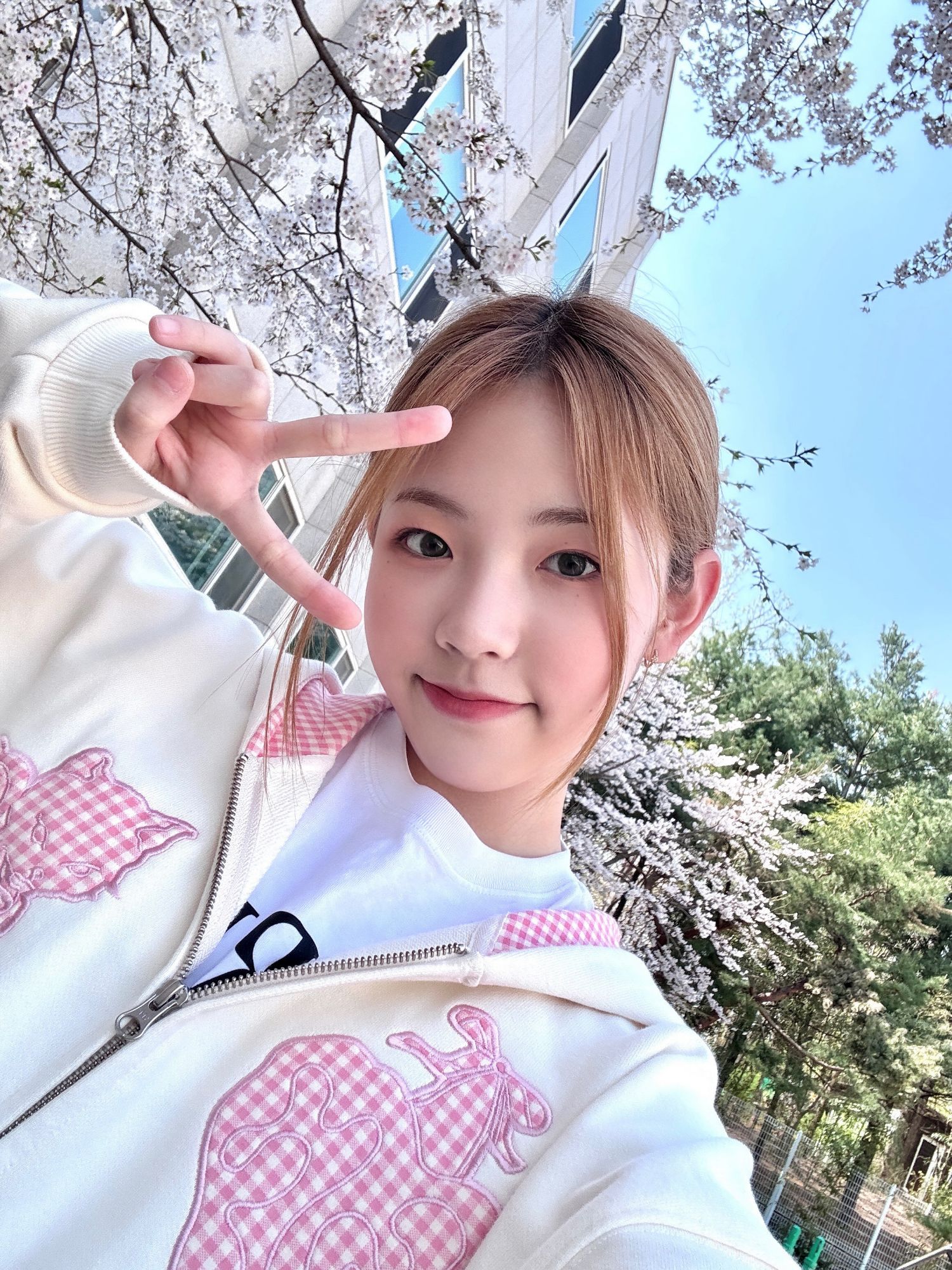 Recent activity shot of Yoona (UNIS)