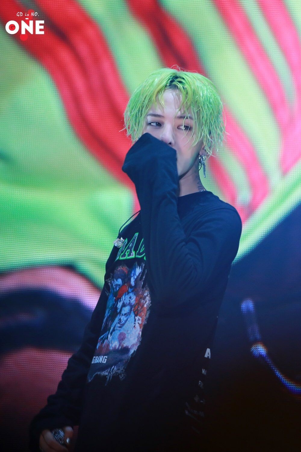 G-DRAGON (빅뱅) 최근 활동샷
