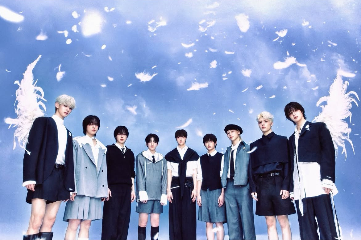 Recent activity shot of &TEAM