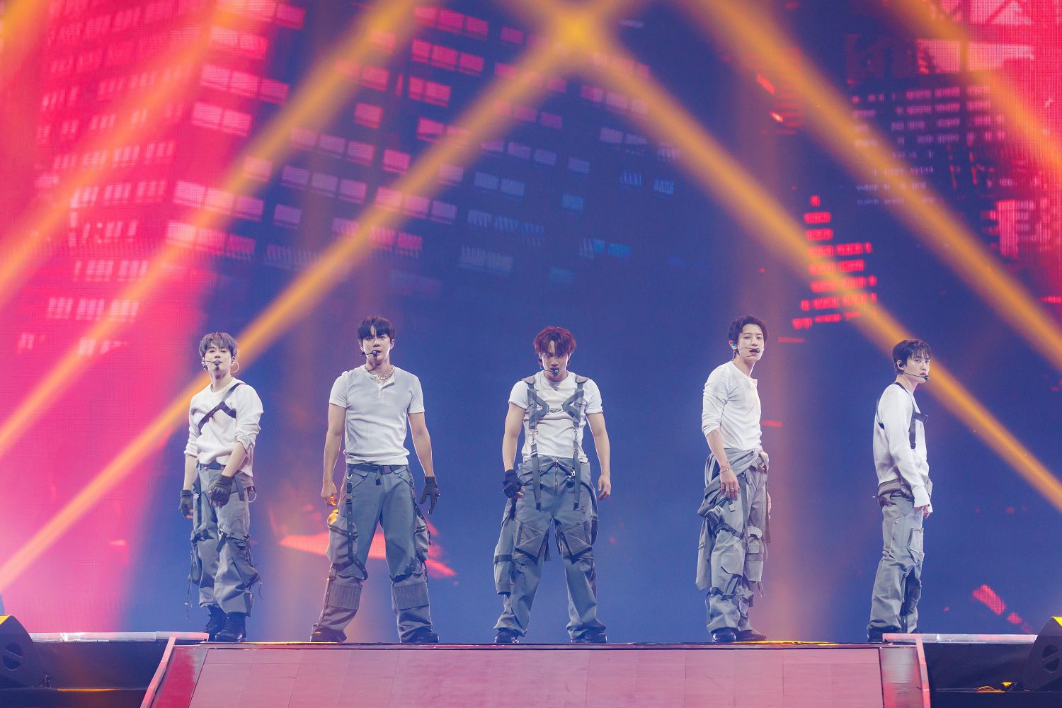 EXO의 최신 사진