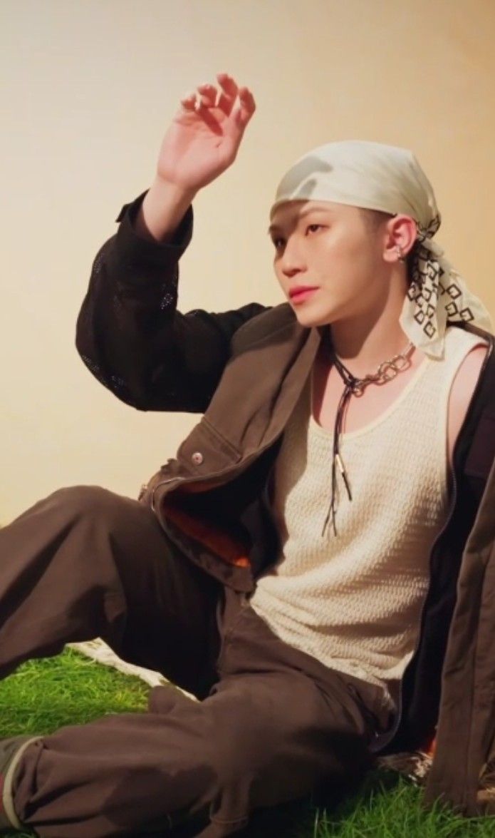 Woozi (SEVENTEEN)社区今天最受欢迎的壁纸