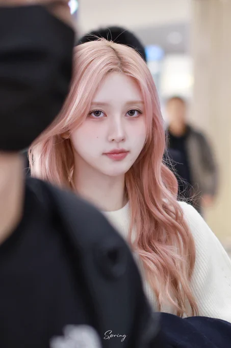 Behind-the-scenes cut of Gaeul (IVE)