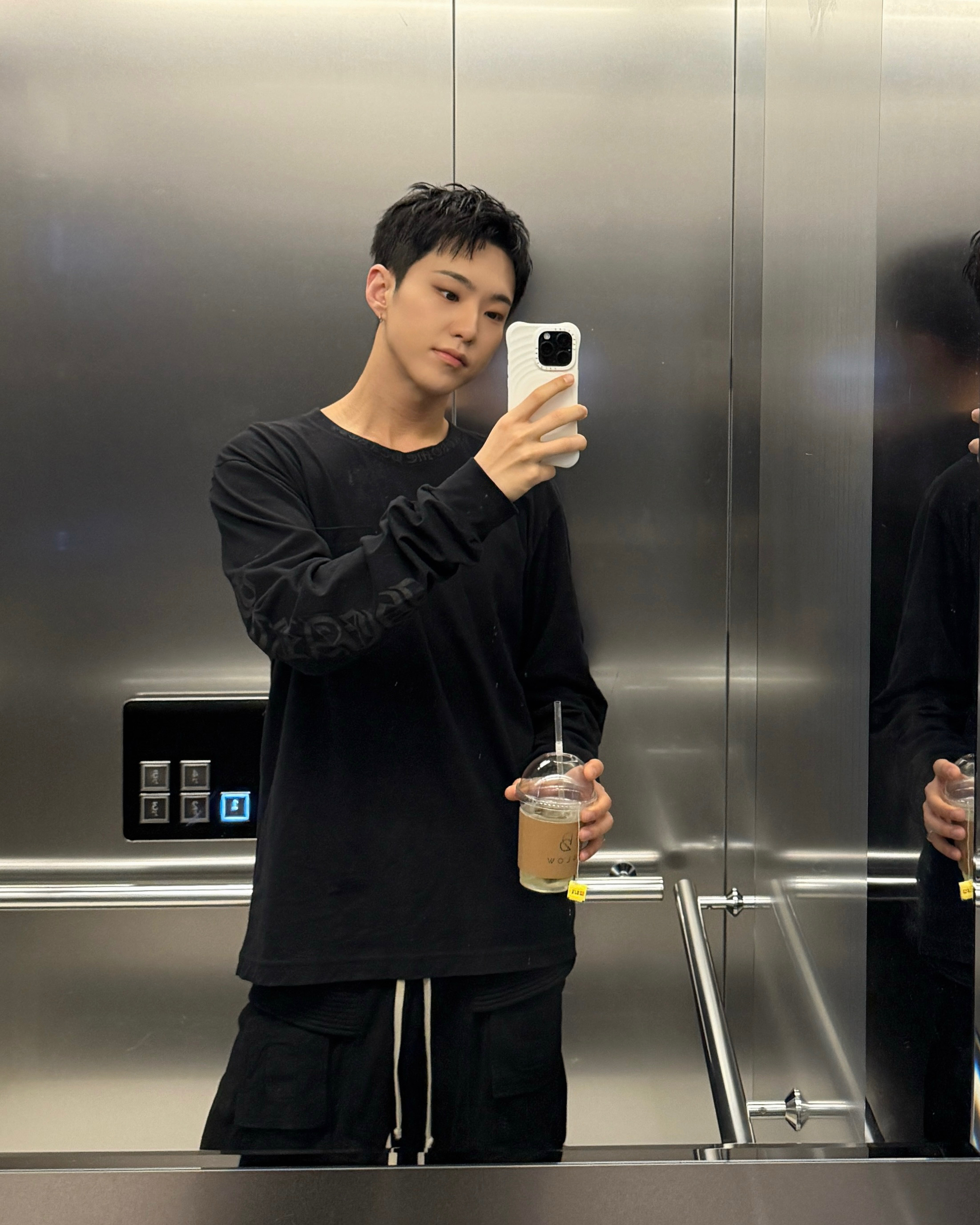 Behind-the-scenes cut of Hoshi (SEVENTEEN)