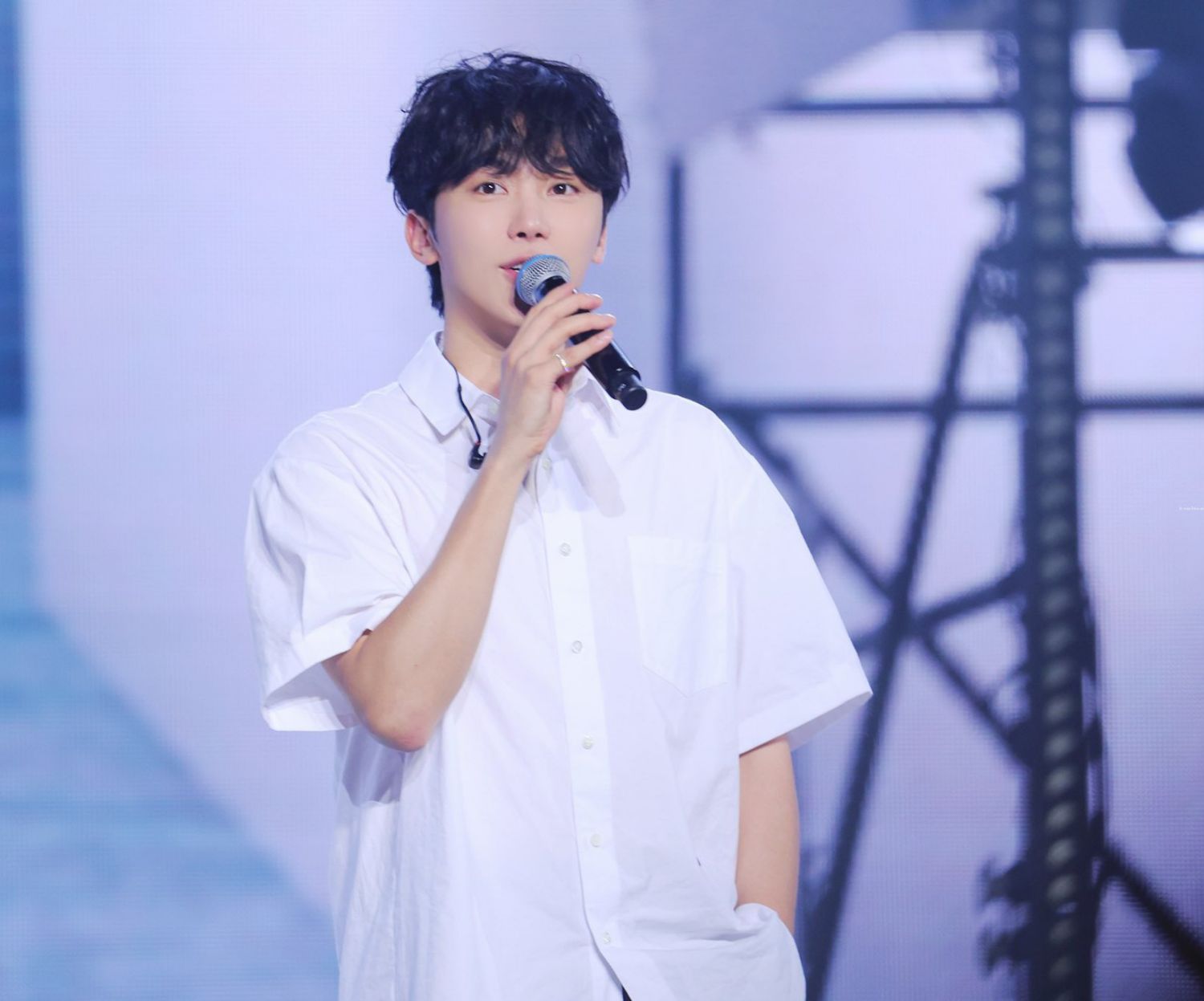 Recent activity shot of Seungkwan (SEVENTEEN)