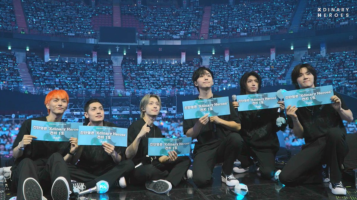 Behind-the-scenes cut of Xdinary Heroes