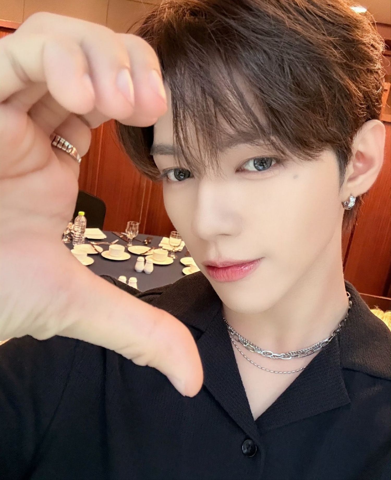 Foto aktivitas terbaru JL (AHOF)