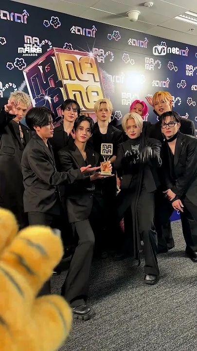 豆原一成 (JO1)的最新活动照片