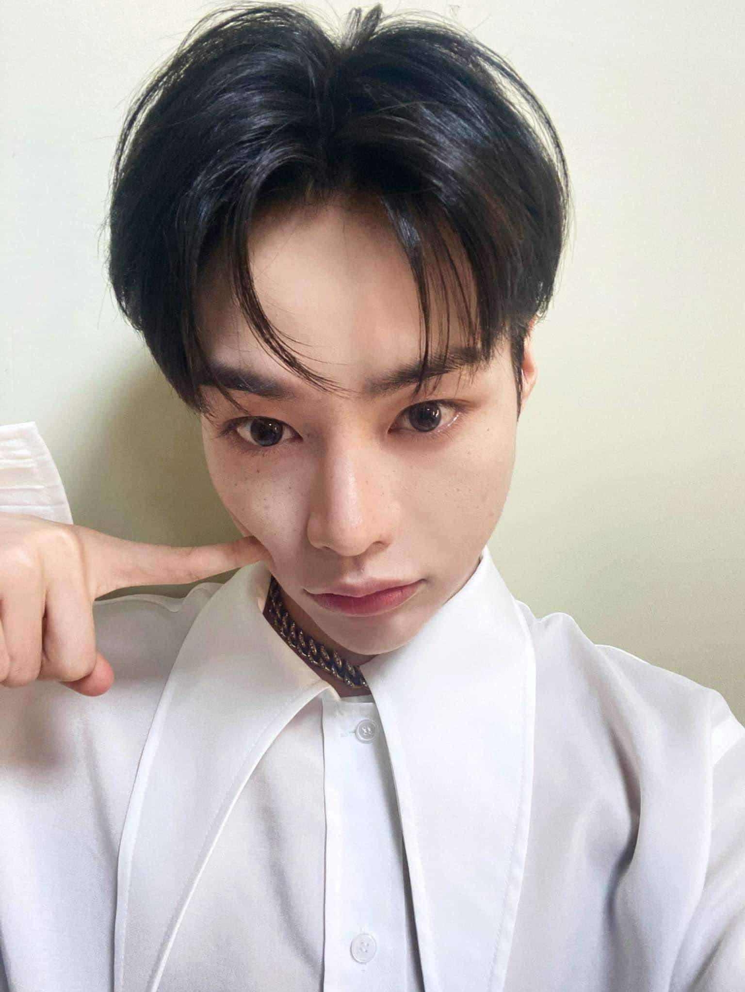 Foto aktivitas terbaru Hanbin (TEMPEST)